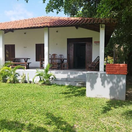 Sitio Recanto Feliz-Beira-Mar, Pertinho Da Igrejinha Прая-дос-Карнейрос Экстерьер фото