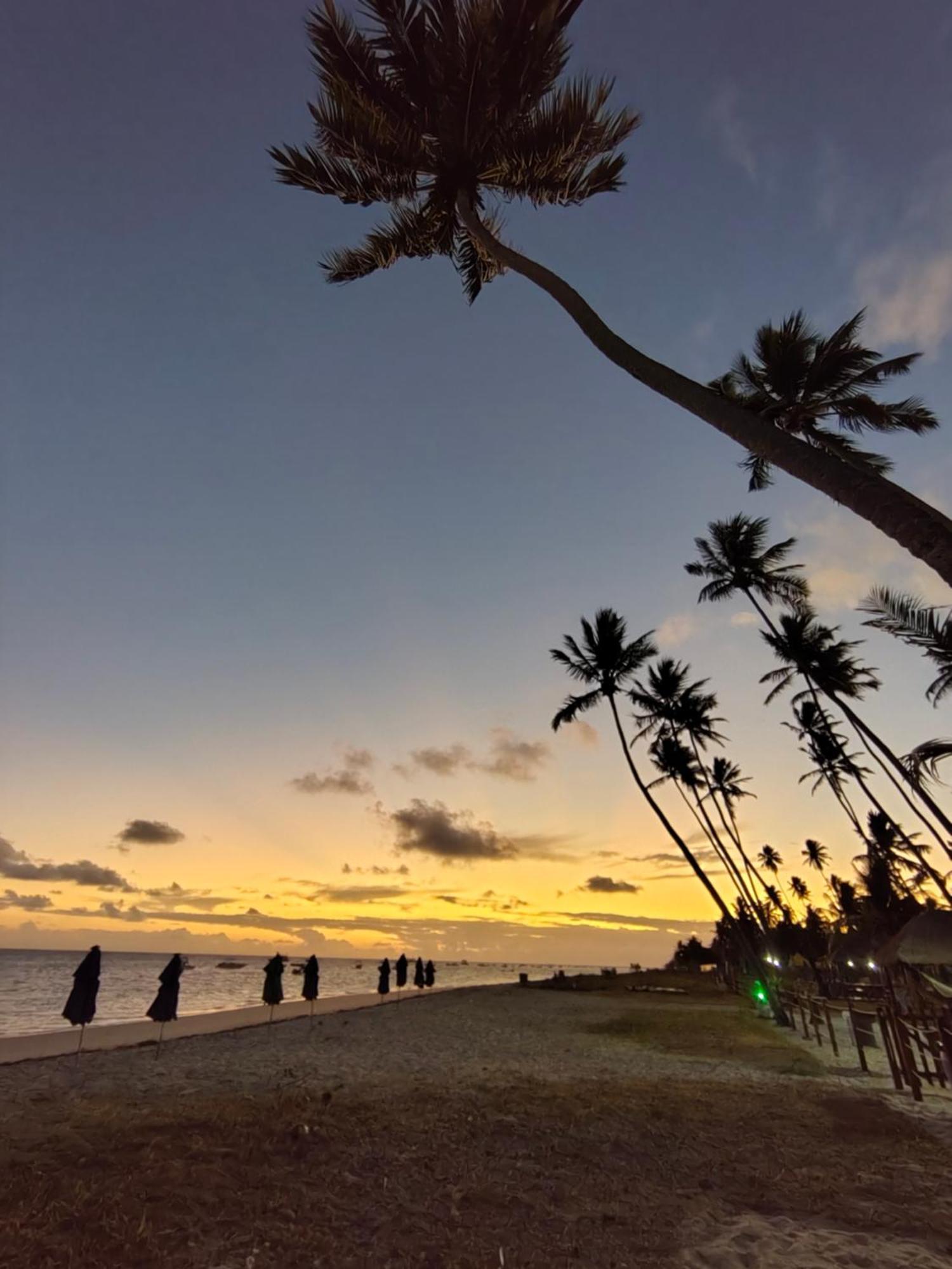Sitio Recanto Feliz-Beira-Mar, Pertinho Da Igrejinha Прая-дос-Карнейрос Экстерьер фото